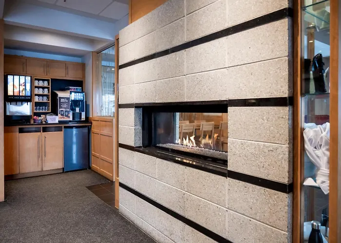 Hôtel&Suites Le Dauphin Québec